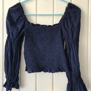 Off the shoulder long sleeve